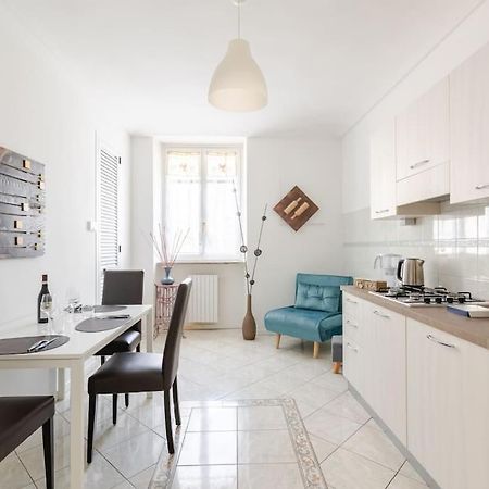 Casa Regina 3, Nel Centro Di Alba! Daire Dış mekan fotoğraf